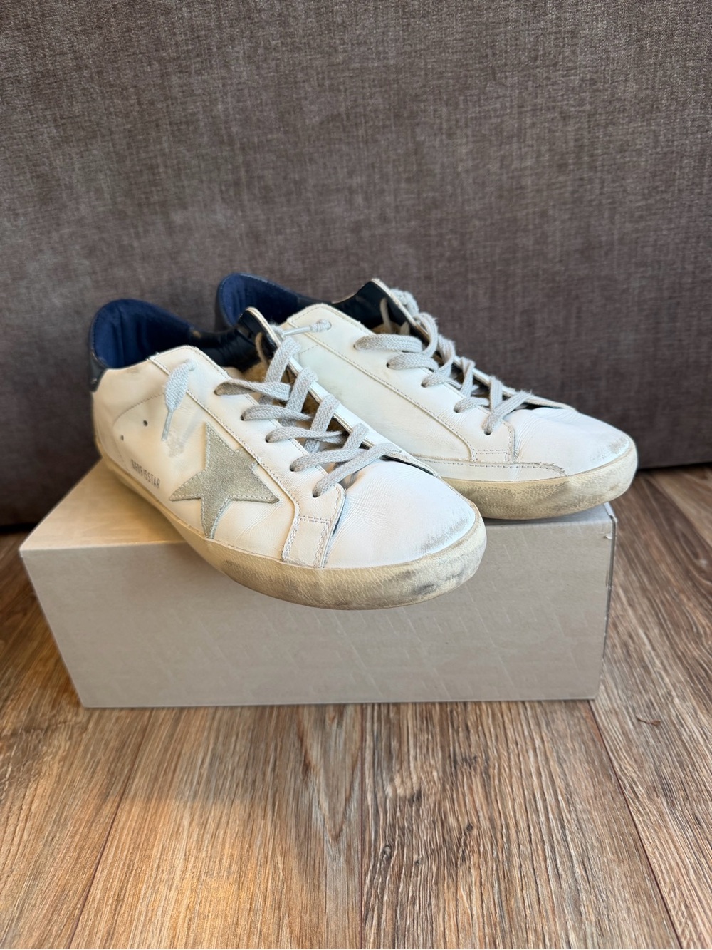 Golden Goose Super-Star Sneaker - Picture 2 of 6